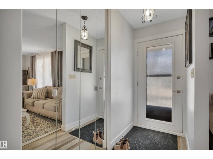 5718 Garden Meadows Drive — photo 15 of 40