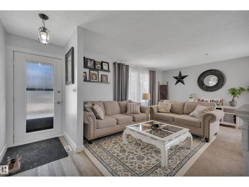 5718 Garden Meadows Drive — photo 14 of 40