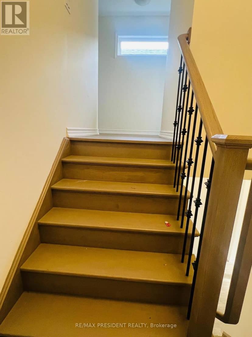 304 Louise Street — photo 14 of 35