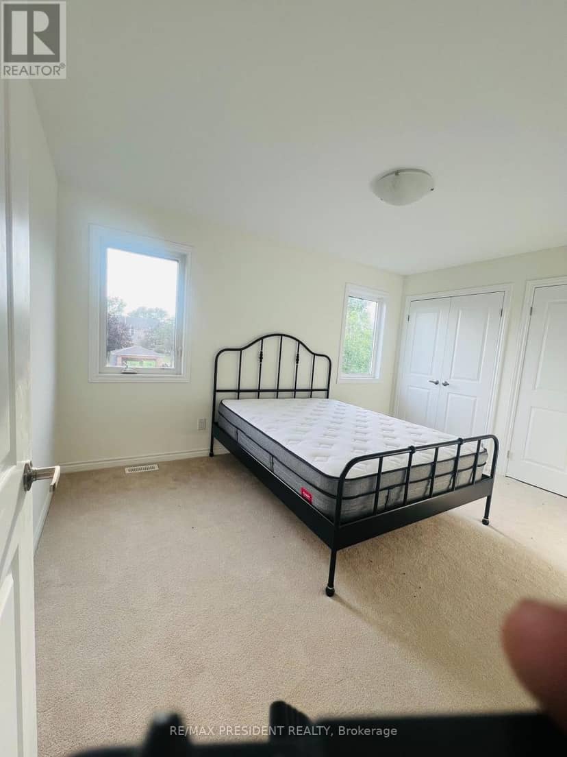304 Louise Street — photo 15 of 35