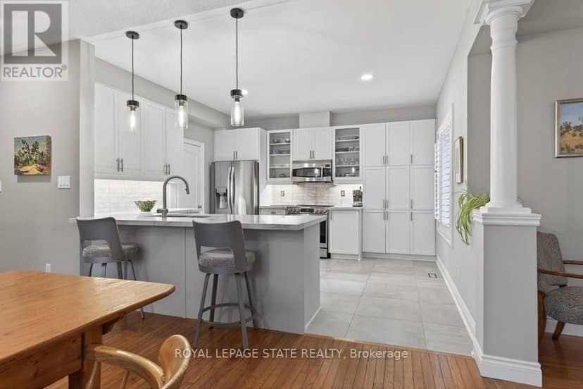 101 - 100 Beddoe Drive — photo 12 of 40
