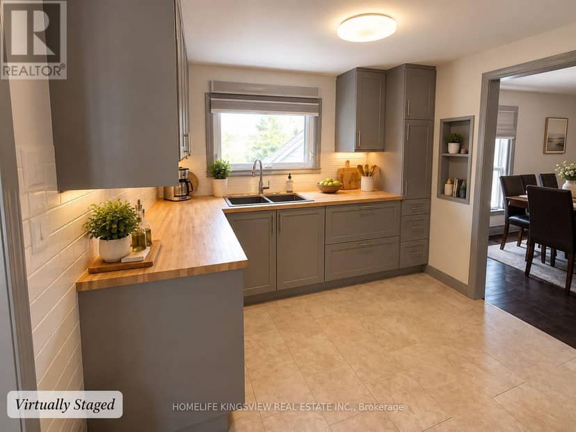 488 Kennedy Drive — photo 8 of 16