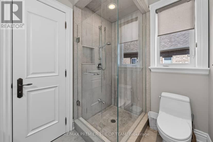 38 Gentle Fox Drive — photo 18 of 39