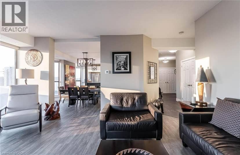 67 CAROLINE Street S Unit# 17C — photo 1 of 40