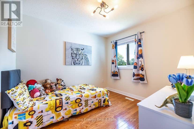 329 Challenger Court — photo 29 of 40