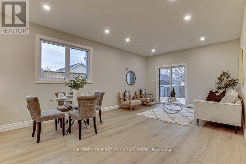 163 Elgin Avenue E, Goderich, photo 4