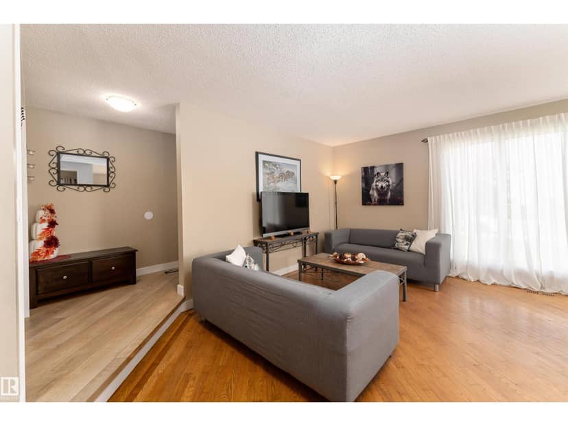 6007 37 AV NW, Edmonton, photo 3