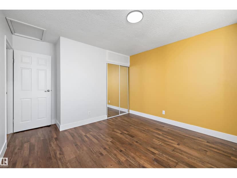 250 Callingwood Two NW — photo 15 of 38