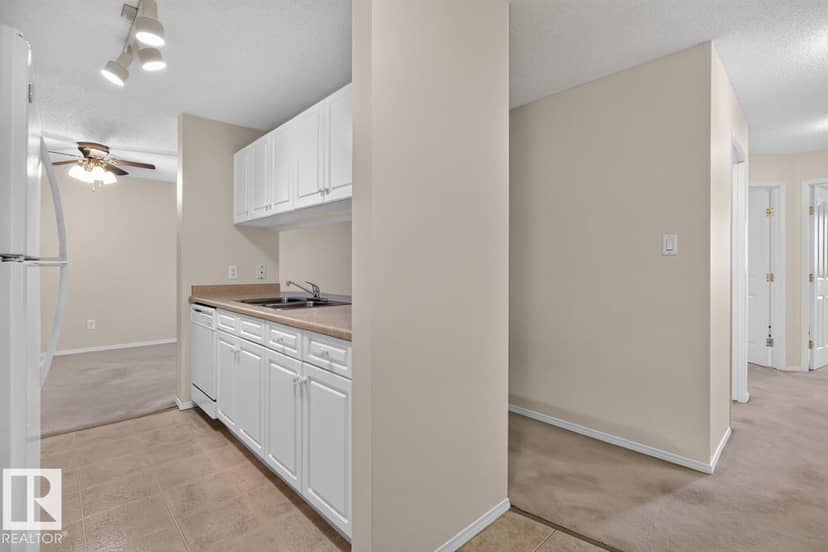 #339 17447 98A AV NW — photo 10 of 40