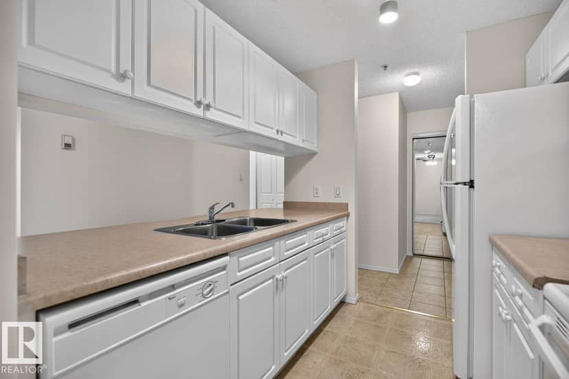 #339 17447 98A AV NW — photo 13 of 40