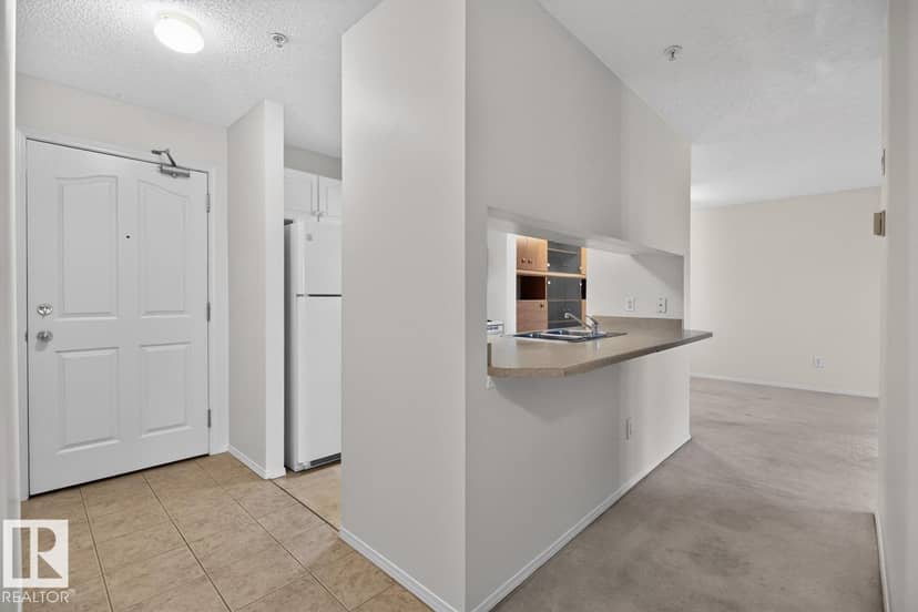 #339 17447 98A AV NW — photo 9 of 40