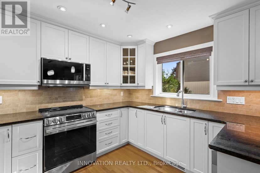 86 Forestview Crescent — photo 14 of 40