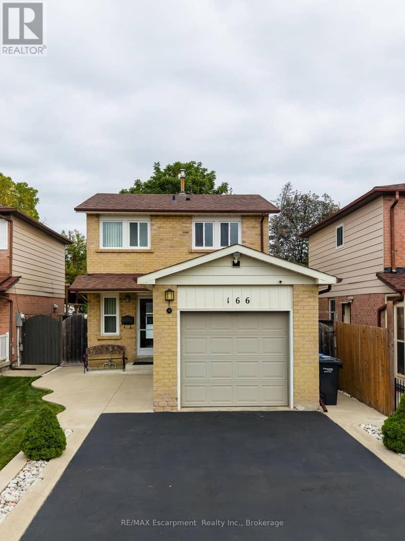 166 Martindale Crescent, Brampton