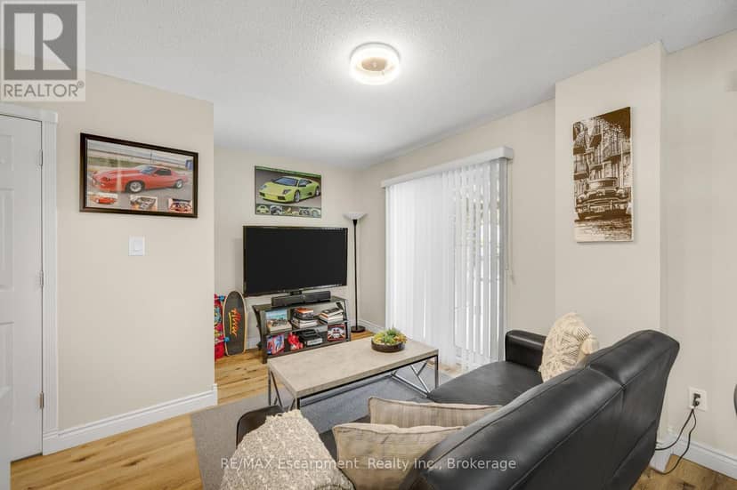 166 Martindale Crescent, Brampton, photo 6