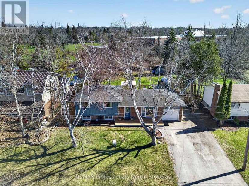 271 Lakeland Crescent — photo 36 of 40