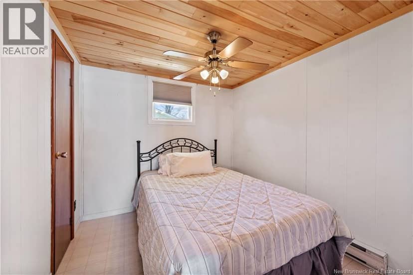 61 Baybreeze Lane — photo 11 of 22