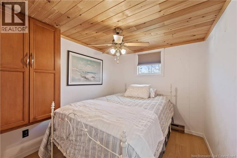 61 Baybreeze Lane — photo 12 of 22