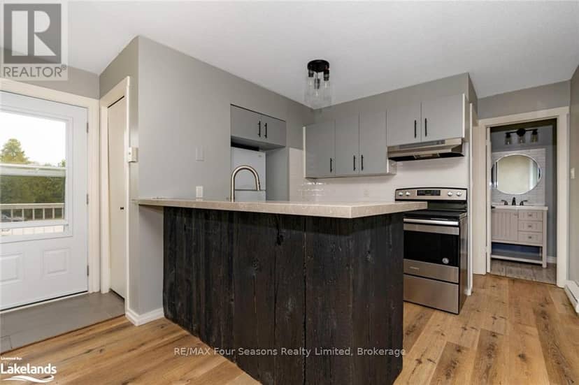 73 - 21 Dawson Drive — photo 9 of 29