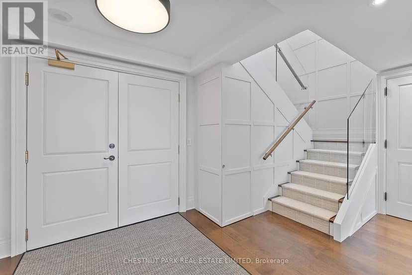 706 - 1818 Bayview Avenue, Toronto, photo 2