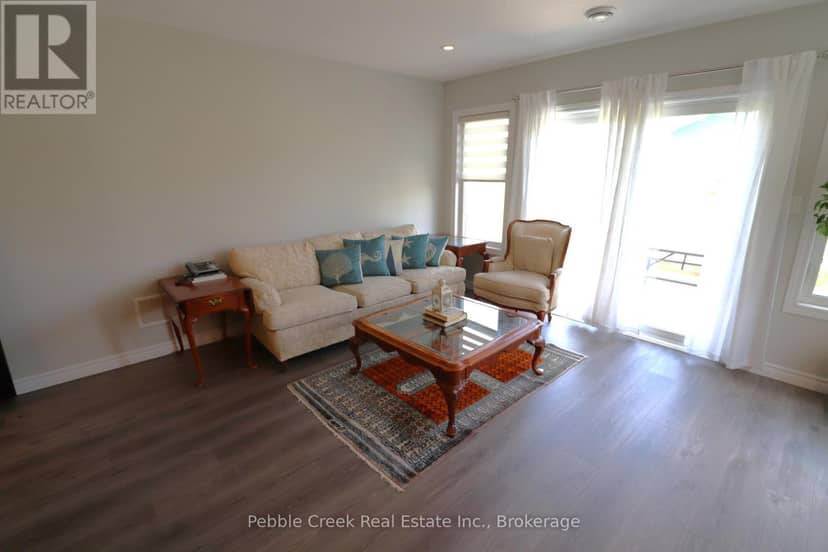 2 Highview Street — photo 18 of 40