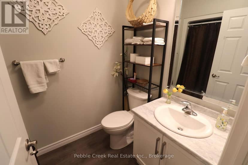 2 Highview Street — photo 23 of 40
