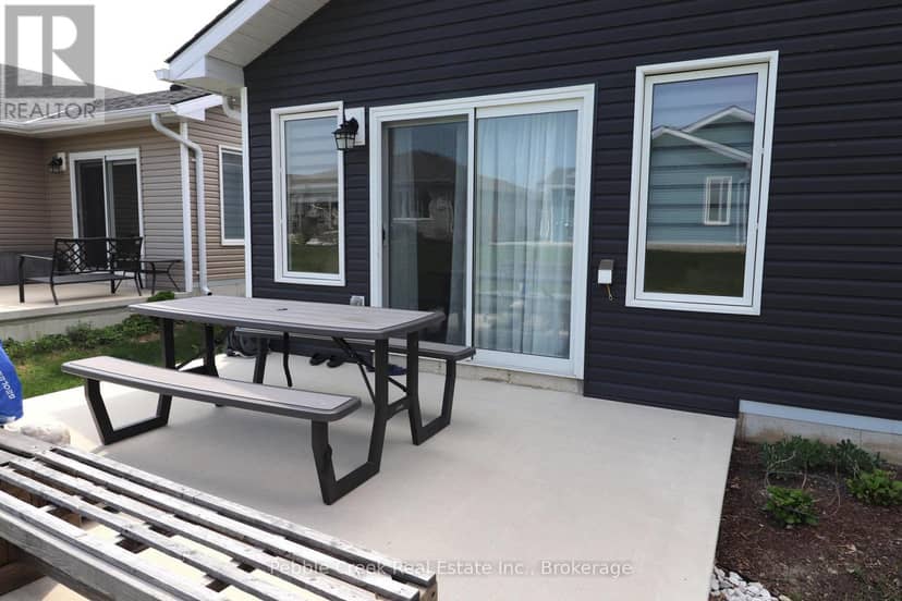 2 Highview Street — photo 33 of 40