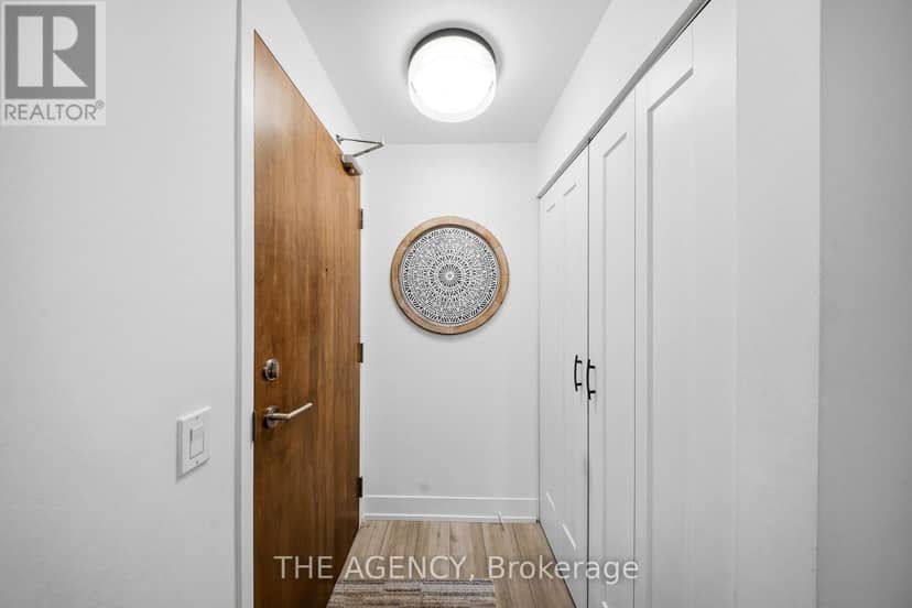 1406 - 1215 Bayly Street — photo 4 of 35