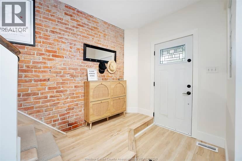 1092 Monmouth Road — photo 7 of 31
