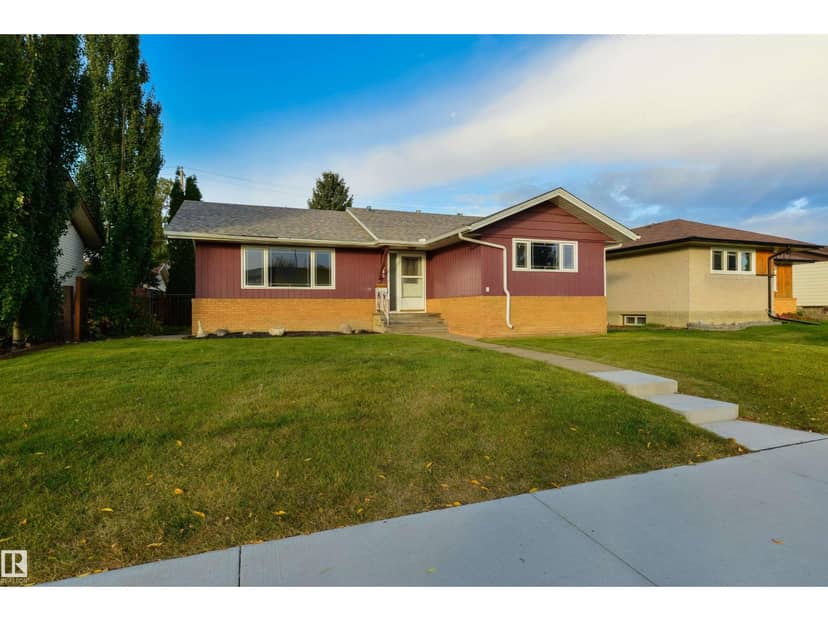 9260 Ottewell Rd NW, Edmonton, photo 2
