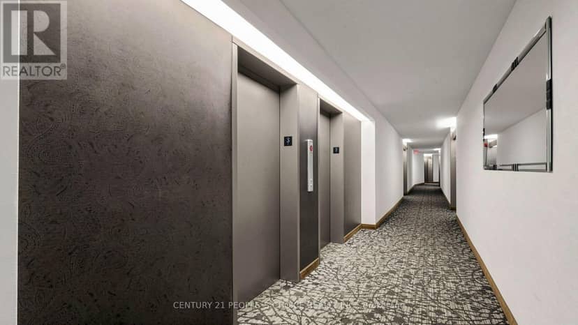 310 - 7811 Yonge Street — photo 10 of 40