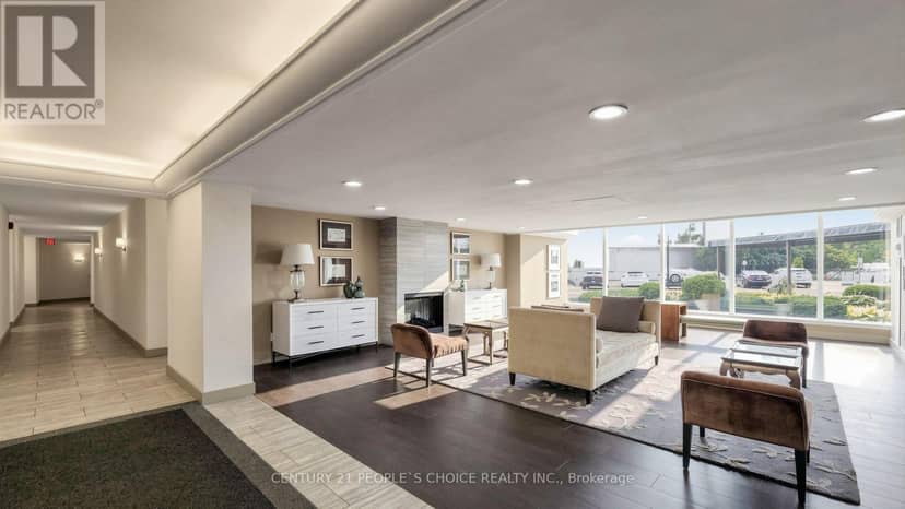 310 - 7811 Yonge Street, Markham, photo 4