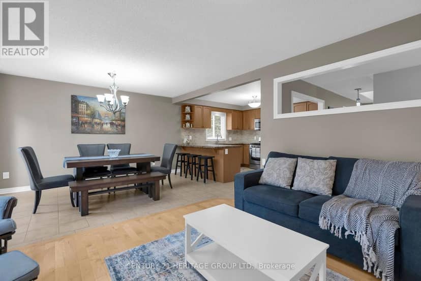 45 Whitfield Crescent — photo 16 of 40