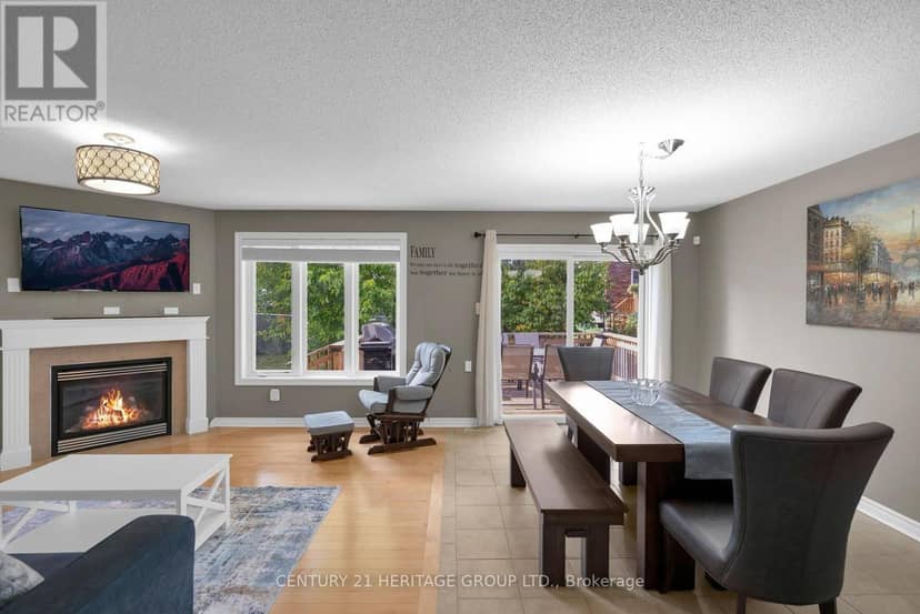 45 Whitfield Crescent — photo 20 of 40