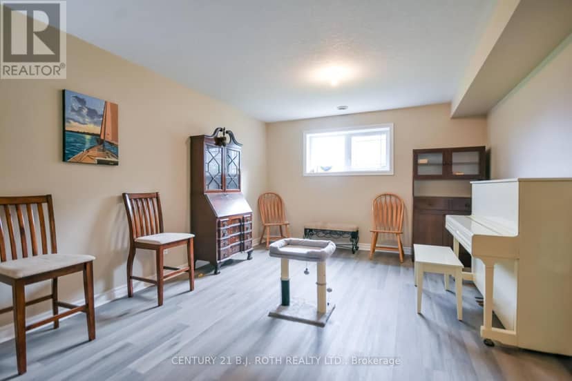 117 Juneau Road — photo 24 of 29