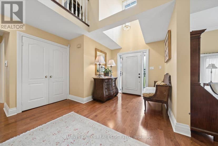 3685 St. Laurent Court, Mississauga, photo 5