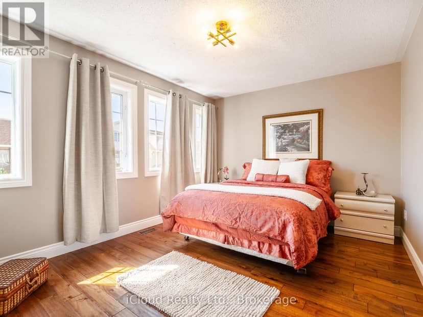 51 Spadina Road — photo 21 of 40
