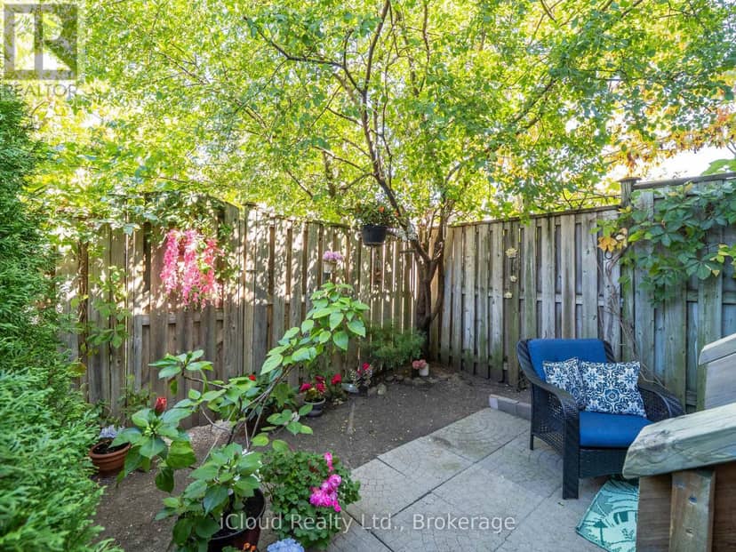 51 Spadina Road — photo 37 of 40