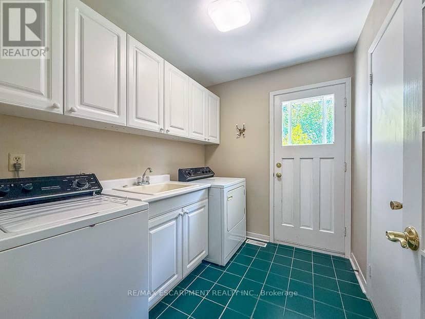 1320 Gatehouse Drive — photo 26 of 40