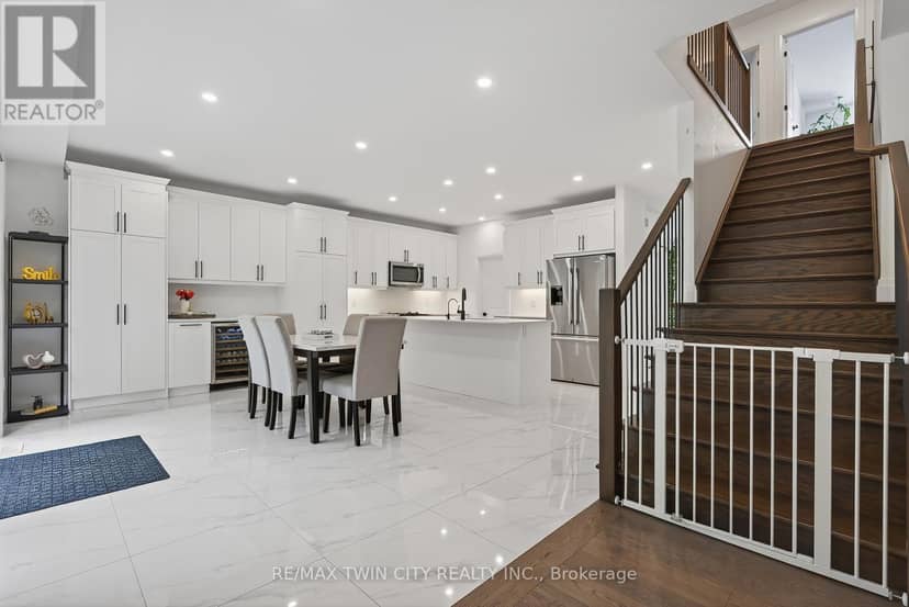 209 Jeffrey Place — photo 11 of 39