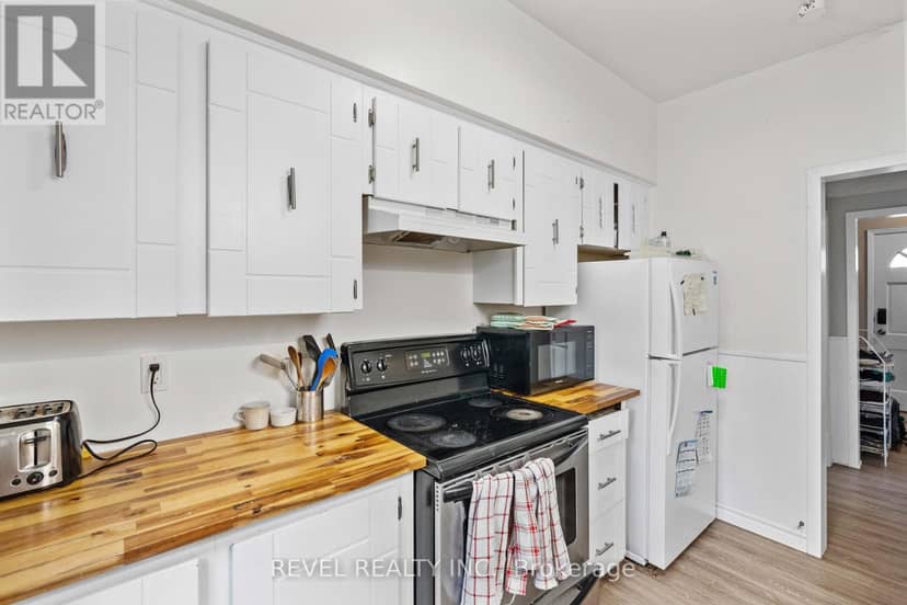 33 Cline Avenue N, Hamilton, photo 7