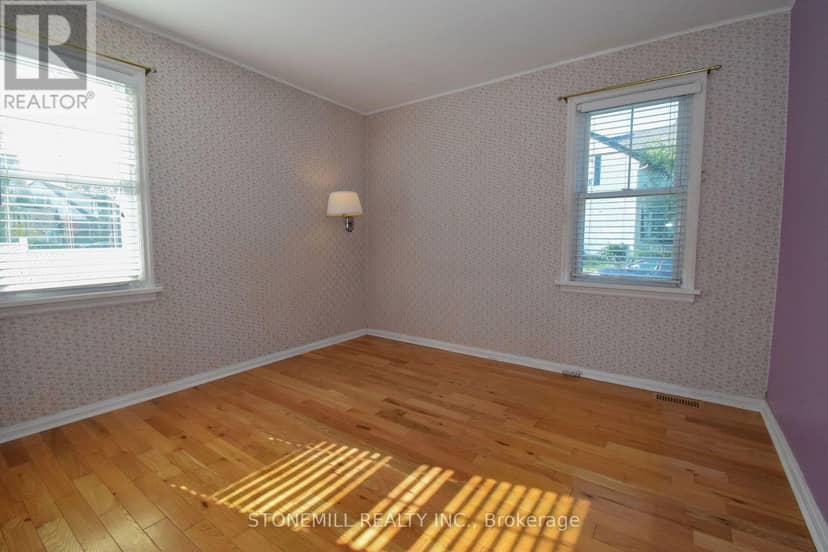272 Carlton Street — photo 20 of 27