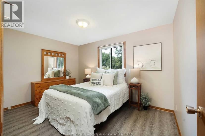 42 William AVENUE — photo 17 of 40