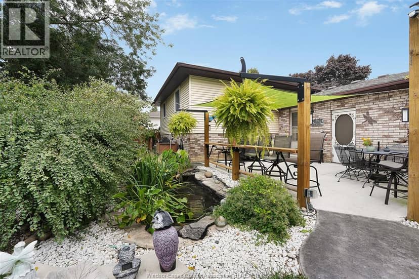 42 William AVENUE — photo 29 of 40