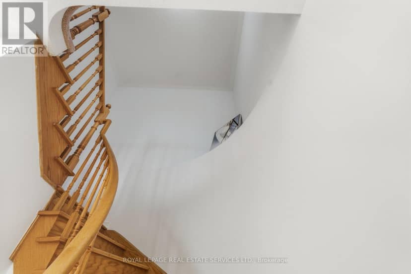 4615 Jethro Court — photo 18 of 40