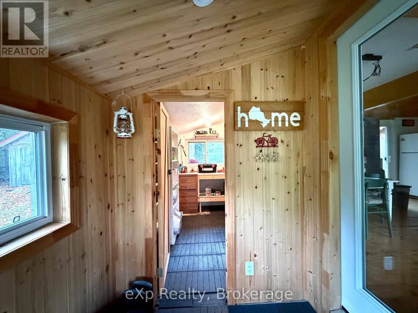 426 Huron Road — photo 39 of 40