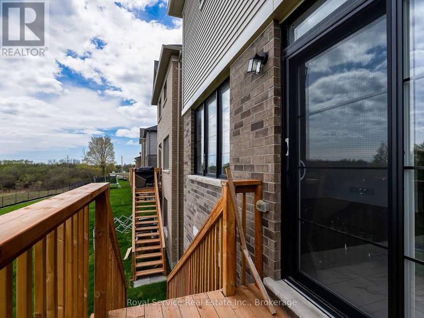 472 Trevor Street — photo 36 of 38