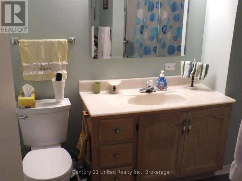 309 Lindan Avenue — photo 16 of 25