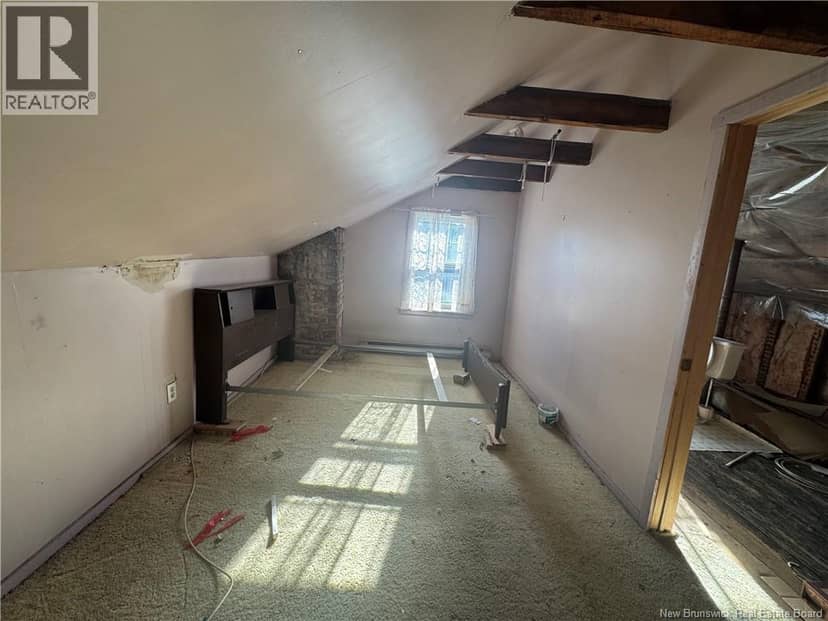 267 Charlotte Street — photo 4 of 40