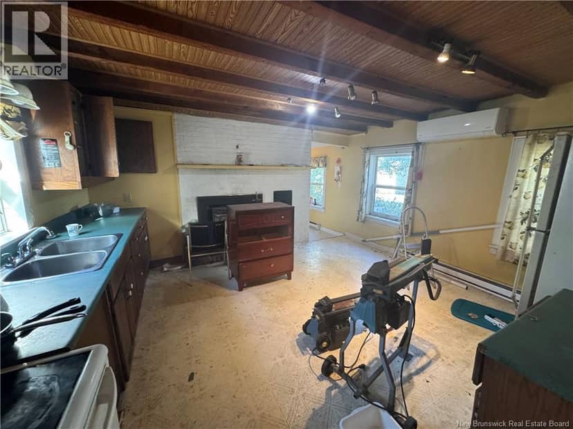 267 Charlotte Street — photo 35 of 40