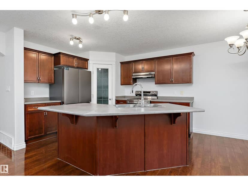 8419 2 AV SW — photo 12 of 40